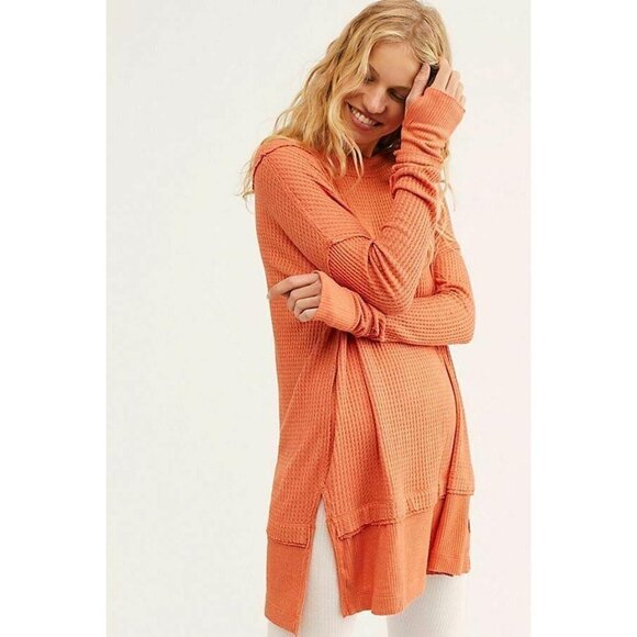 New Free People Small North Shore Thermal Top Shirt Light Coral Waffle Knit - Picture 1 of 2